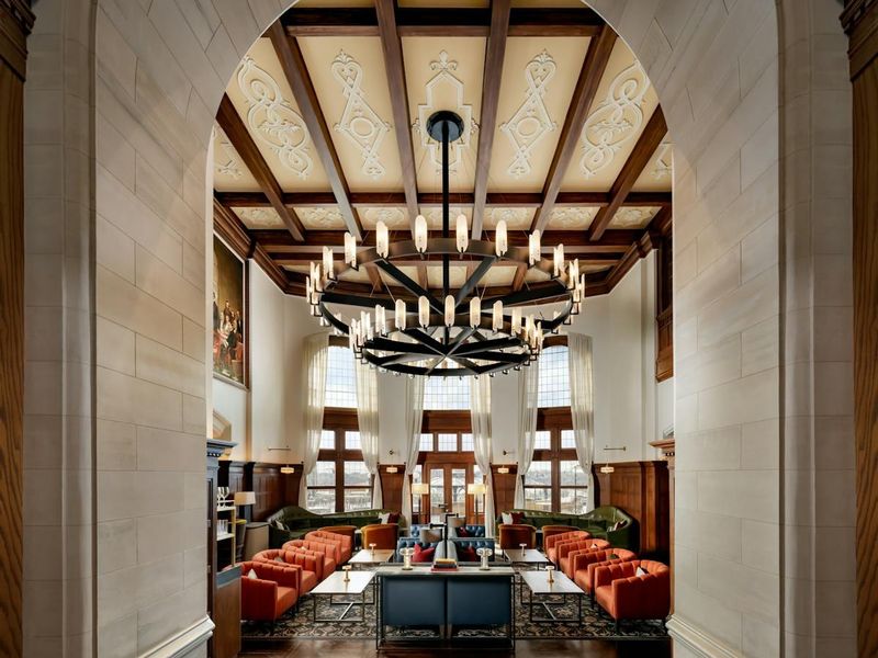 Confederation Lounge & Patio, Downtown Edmonton
