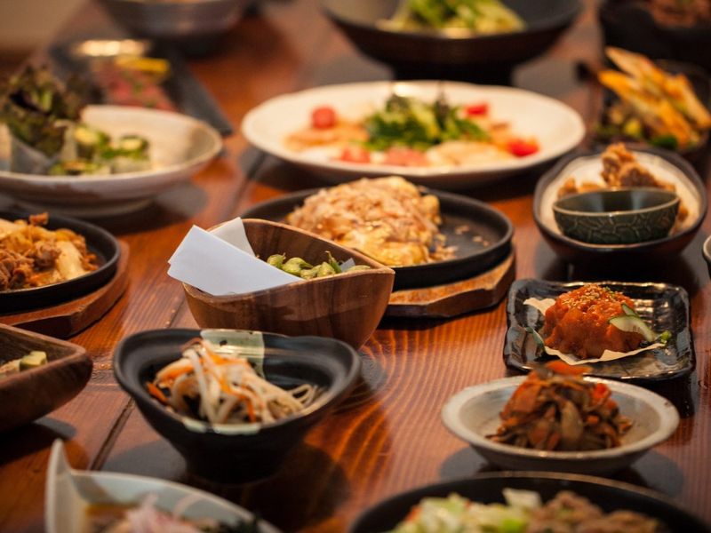 Izakaya Tomo, Edmonton